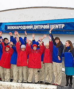 Ojciec gwałcił dzieci w obozie, a ksiądz patrzył?