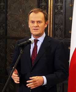 Tusk wygrywa z każdym
