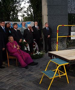 Wygwizdano Wałęsę i Borusewicza