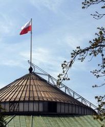 Premie w Sejmie, po 50 tys. dla marszałków