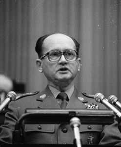 "Jaruzelski w razie kłopotów chciał interwencji ZSRR "