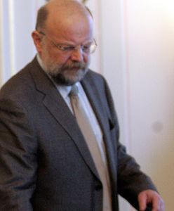 Premier już oficjalnie zaproszony na szczyt kryzysowy