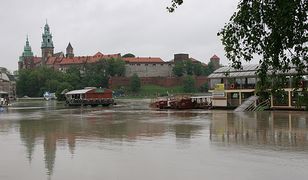Wisła przerwała wały w Krakowie, trwa ewakuacja ludności