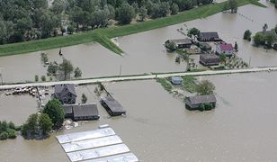 Fala już na Pomorzu; Na południu będą deszcze i burze