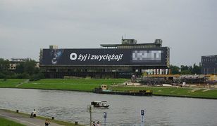 Nowa reklama koło Wawelu. "To drwina z prezydenta"