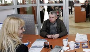 W piątki urzędnicy są oceniani gorzej niż w poniedziałki