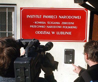 Dokumenty z IPN znalezione na wysypisku śmieci