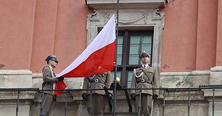 Zrywali polską flagę, rzucali na ziemię, potem po niej chodzili