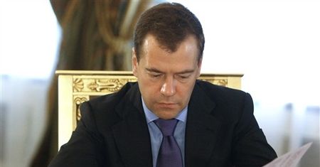 Miedwiediew apeluje o fundusz na wypadek katastrof
