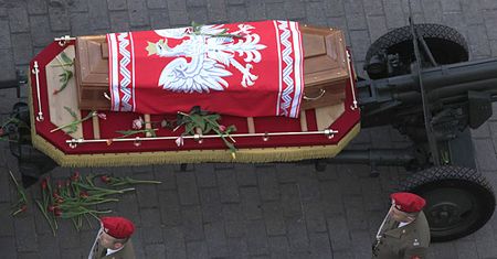 Pogrzeb Prezydenckiej Pary z ceremoniałem wojskowym
