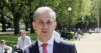 Napieralski złapał gumę w drodze z Sandomierza