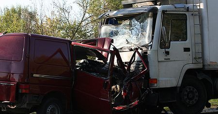Szokujące zeznania: świadek obejrzał wypadek i odjechał