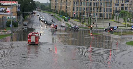Pękła zapora, trwa ewakuacja w Zgorzelcu