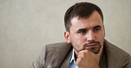 "Zamach w Smoleńsku - ale bzdury!"; "A Jackson żyje?"