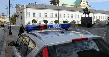 "Hurra, wreszcie koniec cyrku pod Pałacem!"