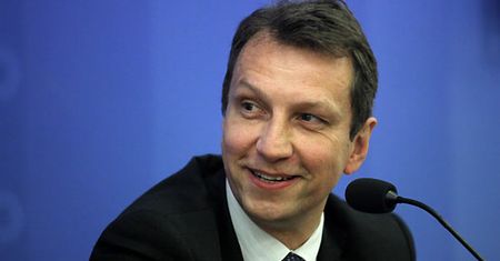 "Wokół Tuska jest zbyt wielu lizusów"