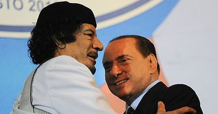 Kadafi i Berlusconi świętowali rocznicę przyjaźni