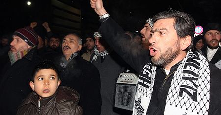 Trzech zabitych w starciach na placu Tahrir w Kairze