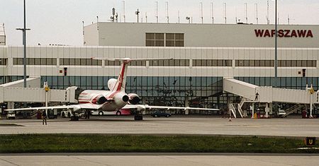 LOT ma za mało samolotów, a czarteruje maszyny rządowi