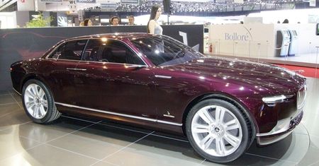 Genewa 2011: Jaguar Baby od Bertone