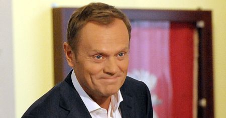 "Tusk sam założył sobie koronę. Jestem zachwycony"