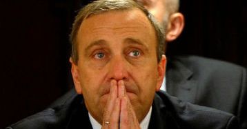 Co ze Schetyną? "Tusk nie będzie sobie hodował Brutusa"