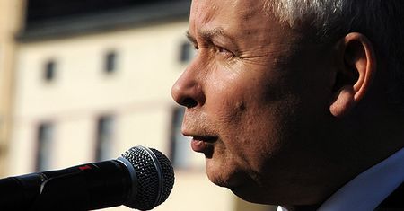 Fałszywa "ostatnia rozmowa Kaczyńskich" zmieni wybory?
