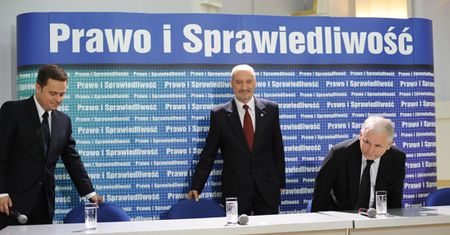 "Co działo się z ofiarami katastrofy między 8.41 a 8.57?"