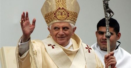 Wigilia w Watykanie - odsłonięcie szopki i pasterka