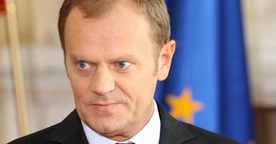 Instrukcja dla polityka PO: krytykować prezydenta, wychwalać Tuska