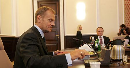 Premier: pomysł prezydenta nie przejdzie w parlamencie