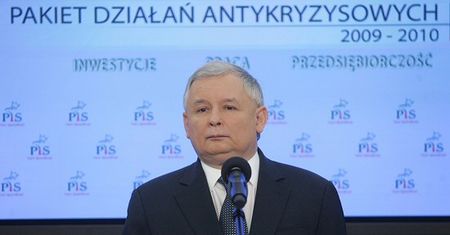 Posłowie: będziemy musieli jeść w McDonaldzie