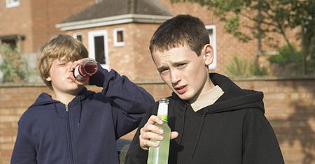 Nastolatkom skonfiskowano 5 tys. litrów alkoholu
