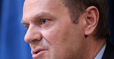 "Dlaczego Tusk mówił o ukrytych mikrofonach?"