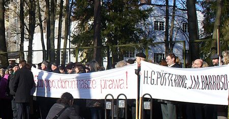 Polacy na Litwie: Europo, obroń nasze prawa
