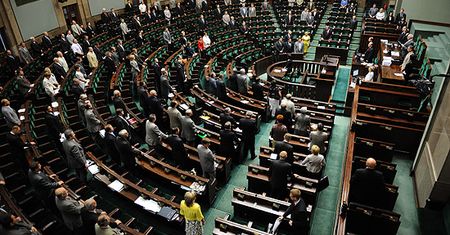 Sejm uchwalił nowelizację ustawy budżetowej