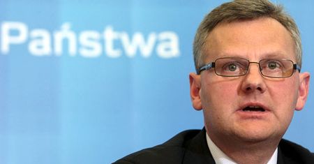 "Pralnia brudnych pieniędzy" w stoczniach? "To sabotaż!"