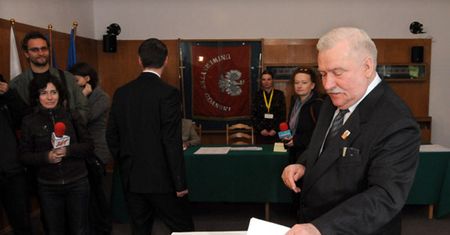 Wałęsa: wybory do Parlamentu Europejskiego są bardzo ważne