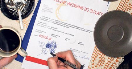 Nie zapłacili rachunków - trafili do internetu