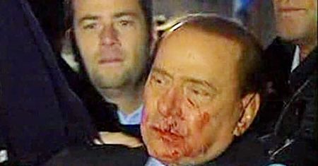 Pierwsze po ataku oświadczenie Berlusconiego