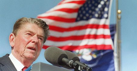 "Reagan uśmiechnąłby się, gdyby oglądał wiadomości"