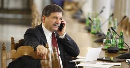 "Solidarność" chce zaostrzyć zakaz handlu. "To reakcja na patologie"