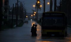 Huragan Paloma uderzył w Kubę