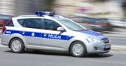 Policyjny radiowóz wpadł w przystanek