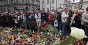 Cała Polska oddaje hołd ofiarom tragedii pod Smoleńskiem