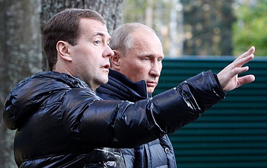 Putin wraca na Kreml, by bronić swojego klanu