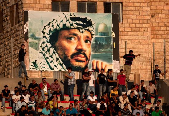 Arafata otruł "jego człowiek"? - zaskakujący raport