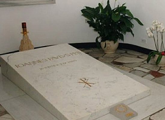 Przeniosą grób Jana Pawła II - przygotowano już miejsce
