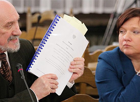 Kaczyński, Macierewicz i Kempa staną przed sądem?