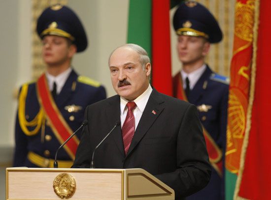 "Łukaszenka przygotowuje skok na Rosję"